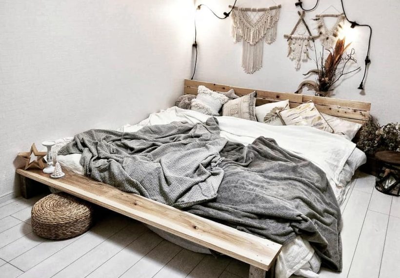木製パレットベッドはおしゃれで万能 その理由とインテリア実例13選