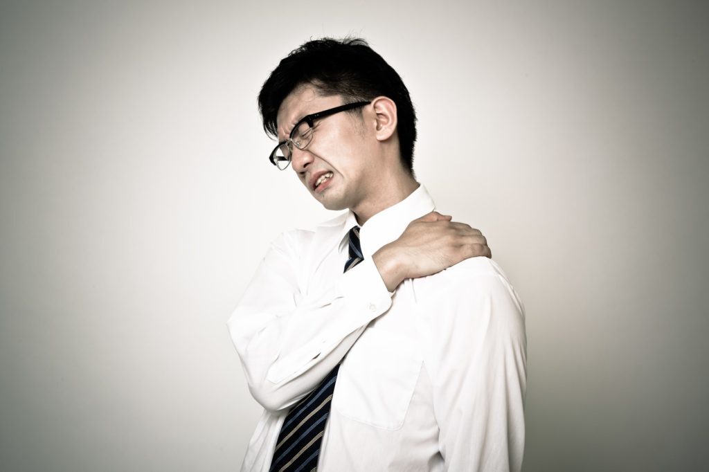 要注意 その不調歯ぎしりが原因かも 歯ぎしりによる悪影響とは