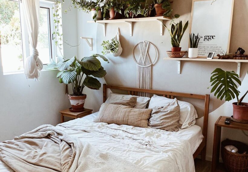 グリーンづかいが独特 観葉植物のあるお洒落で安らぎの寝室実例
