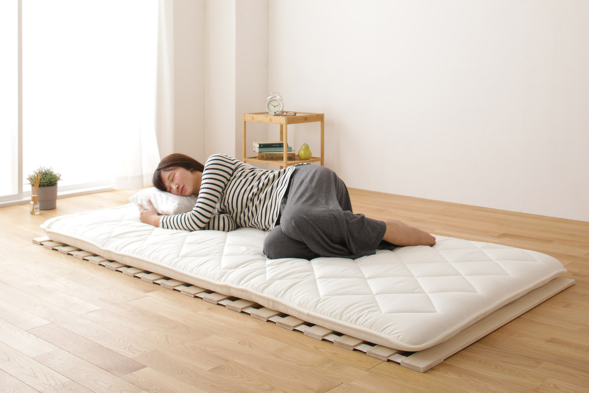 布団が使えてそのまま干せる!折り畳みすのこベッドのおすすめ6選 布団が使えてそのまま干せる!折り畳みすのこベッドのおすすめ6選
