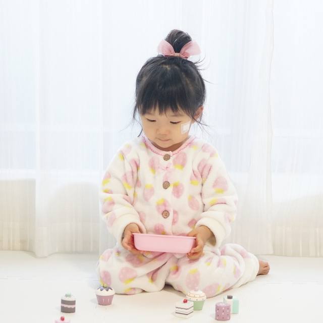 子供が布団を蹴るのはなぜ おすすめベッドフレーム 寝具で快適
