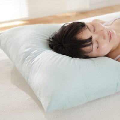 布団や枕に毎日除菌スプレーをしないとダメ?効果と使い方を徹底解説