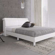 ラグジュアリーな空間で眠る モダンデザインベッド (セミダブル)の詳細 