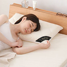超特価格安 枕 低反発 洗える リッチホワイト寝具シリーズ 新触感