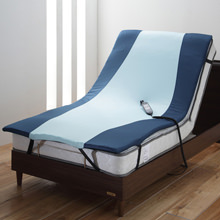 寝具にプラスして快適な寝心地に 高反発ベッドパッド (ダブル)
