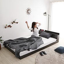 床との一体感でリラックスできる デザインフロアベッド (シングル)