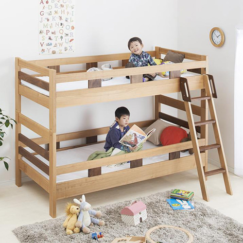 お子様の成長を楽しめる モダンデザイン天然木2段ベッド