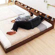 親子でのびのび寝れる 棚・照明・コンセント付ロング丈連結ベッド (連結タイプ)
