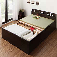 癒しの和空間 布団が収納できる棚・コンセント付き畳ベッド (シングル)