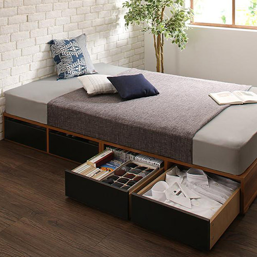 ヴィンテージライクな雰囲気に 渋みのあるセミダブルベッド特集