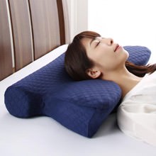 優しくフィットする低反発素材 睡眠の質を向上させるいびき軽減枕 本体