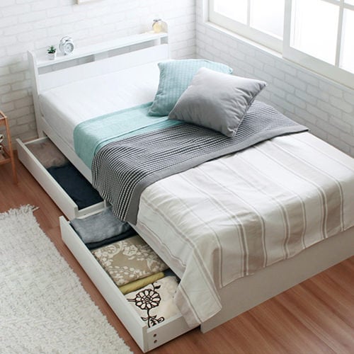 コンパクトに置いてお部屋を広々使える 棚付きショート丈収納ベッド (シングル)