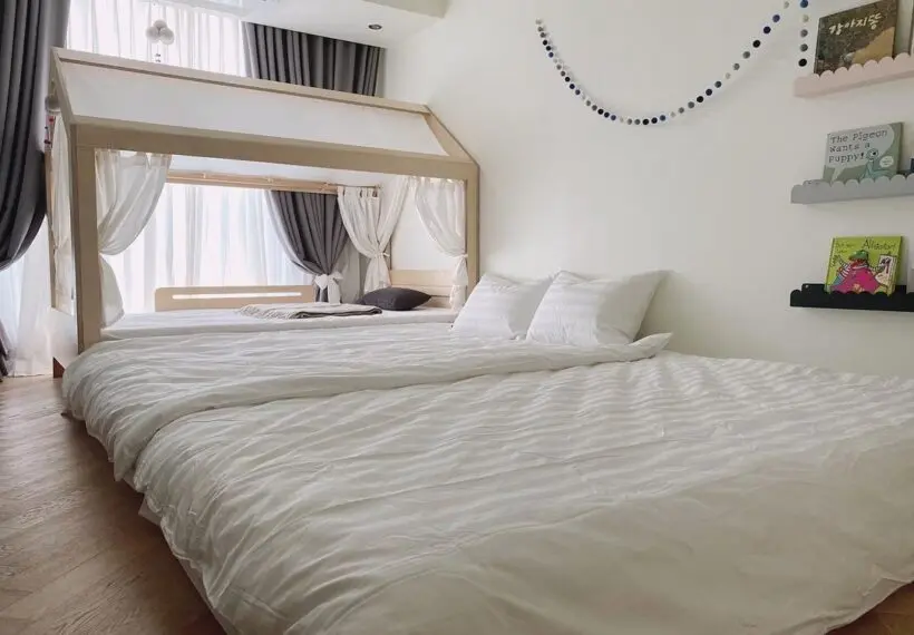家族で仲良く眠りたい♡連結ベッドのある寝室インテリア実例